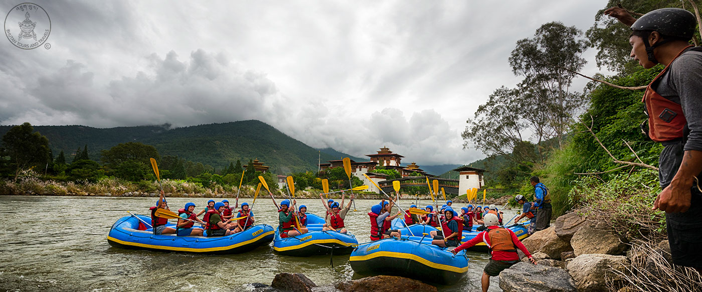 rafting, punakha, bhutan